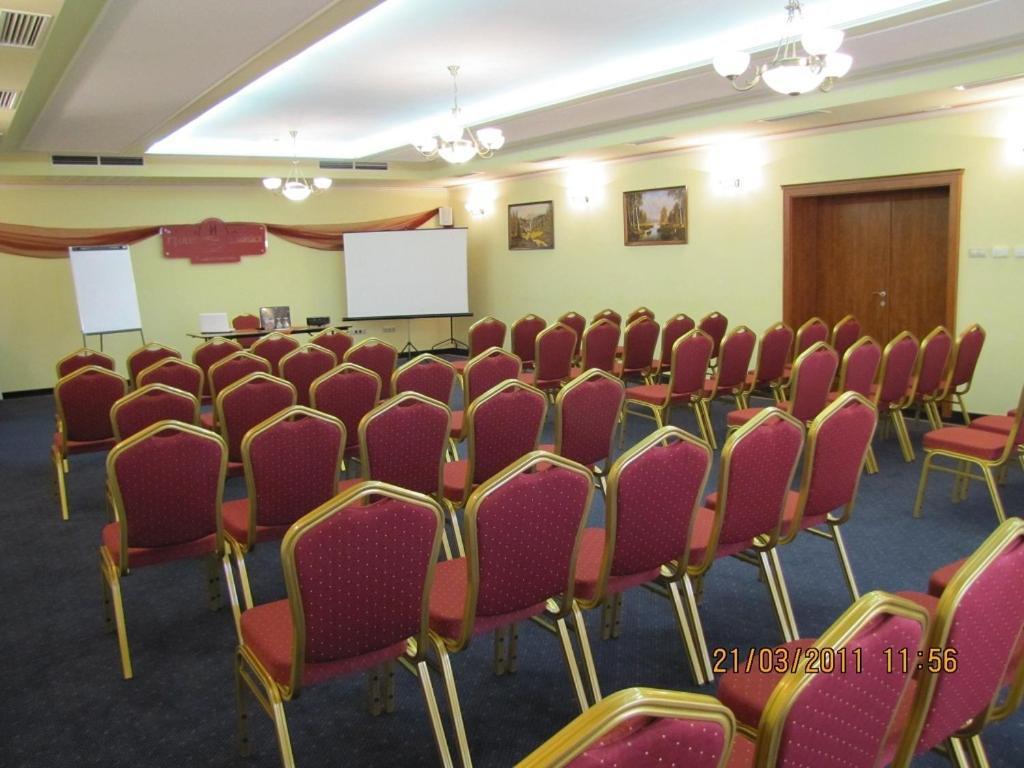 קזינצברציקה Hotel Lukacs Superior מראה חיצוני תמונה