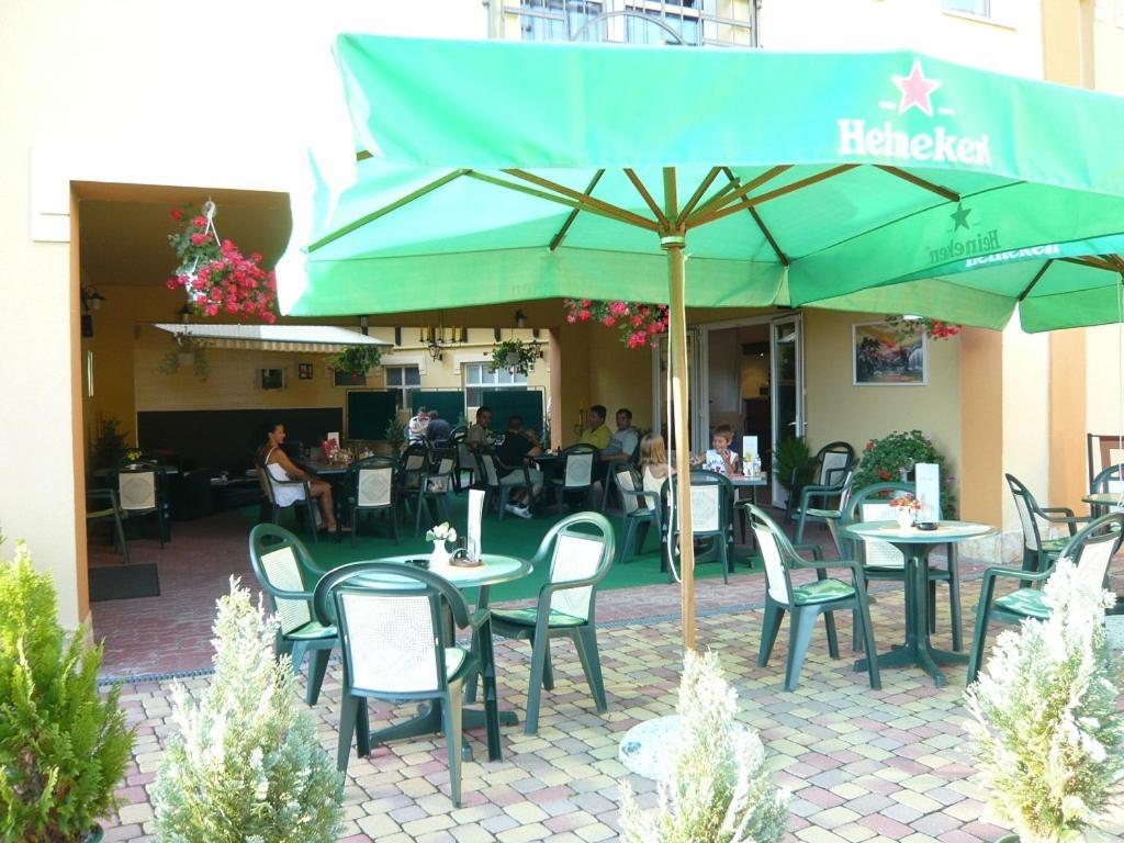 קזינצברציקה Hotel Lukacs Superior מראה חיצוני תמונה