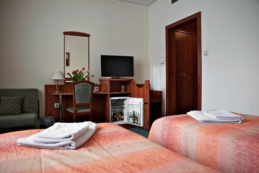 קזינצברציקה Hotel Lukacs Superior חדר תמונה